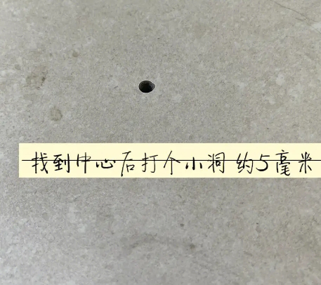 珠晖瓷砖空鼓维修公司专业解答在瓷砖铺贴过程中，如果砂料搅拌不均匀，将会带来以下问题